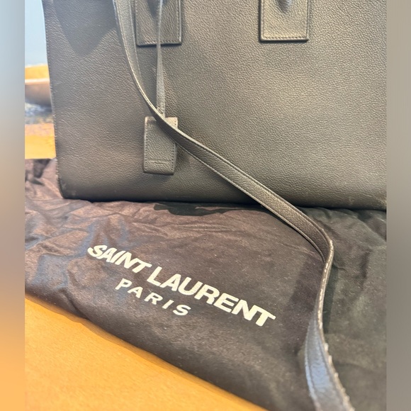 Saint Laurent Sac De Jour Tote Bag - Picture 11 of 11